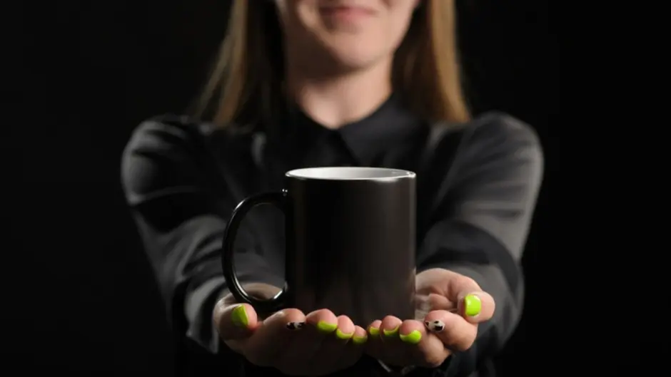 The Power of Custom Mugs in Corporate Gifting Campaigns