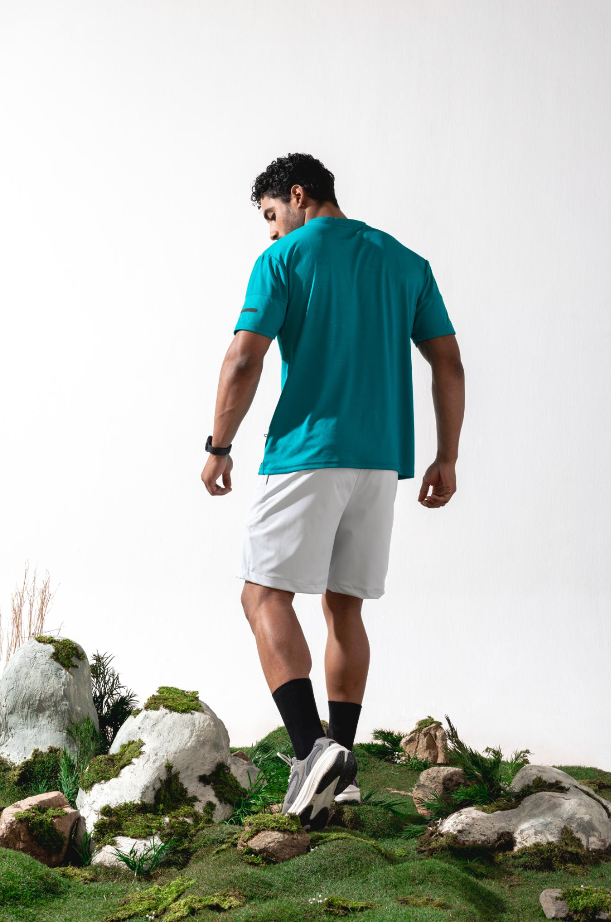 Xalt Life Urban Grid 1 Electric Teal V NECK